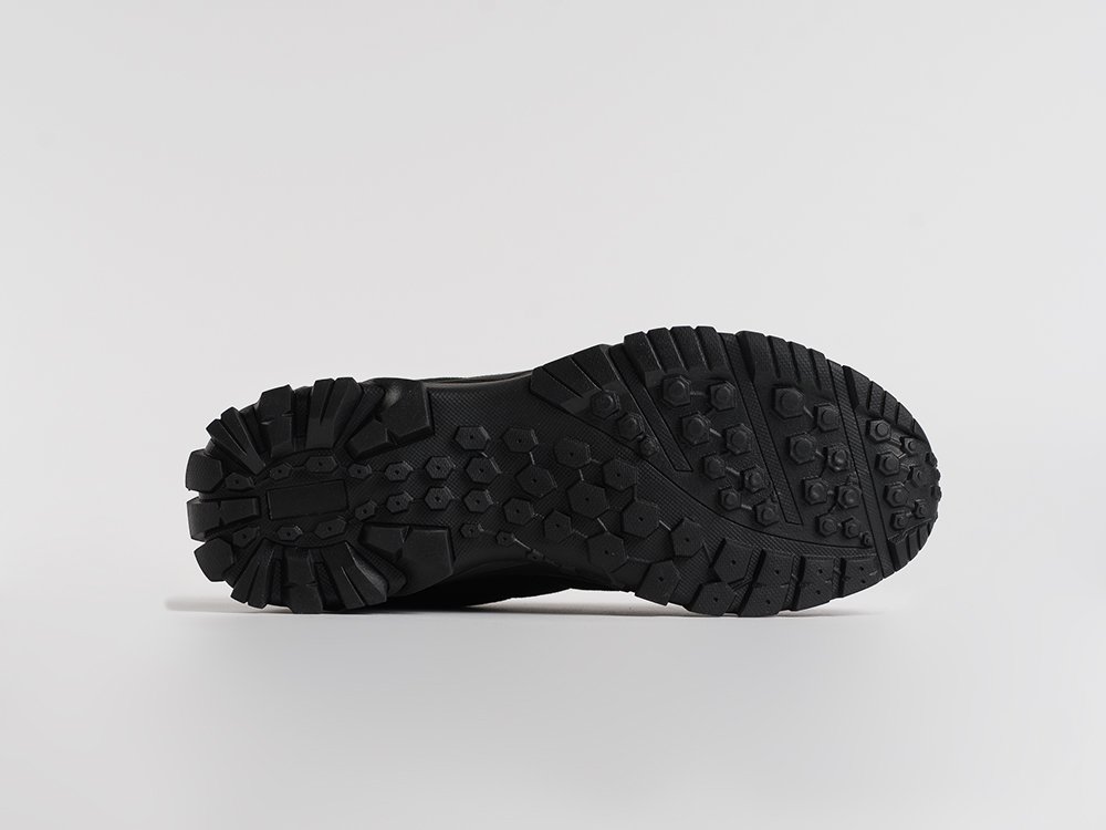 Кроссовки ONE