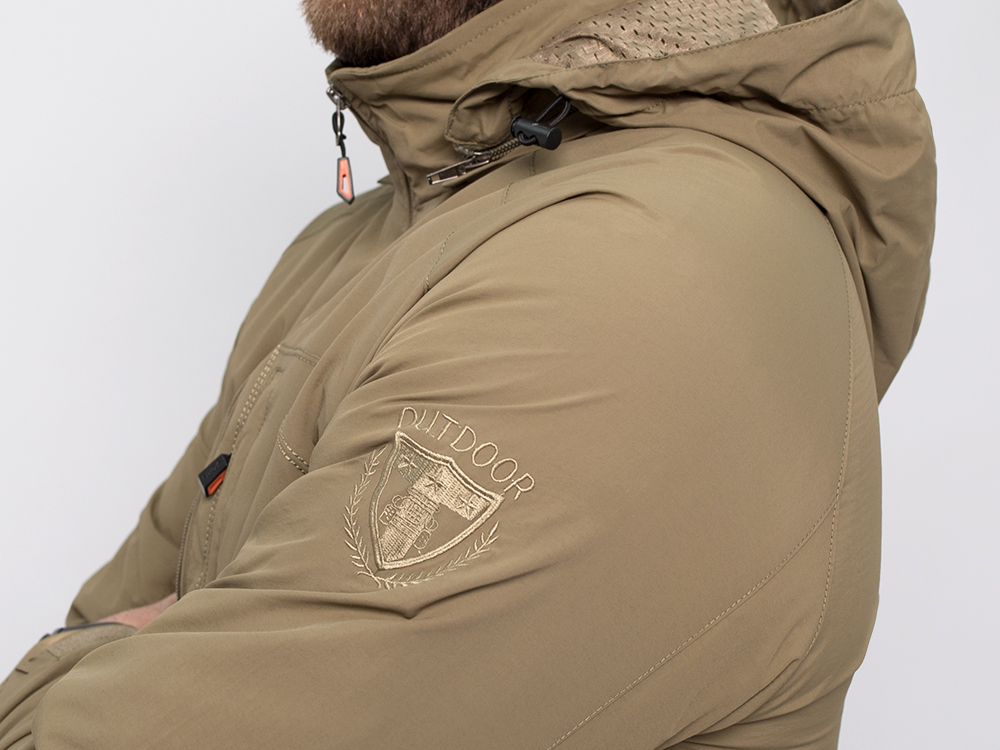 Ветровка Amazon