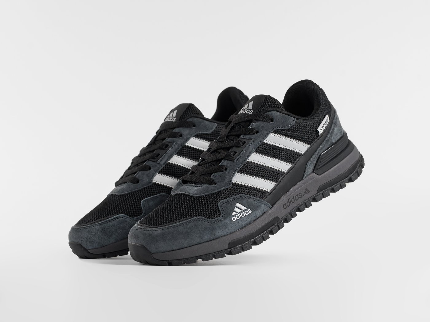 Кроссовки Adidas