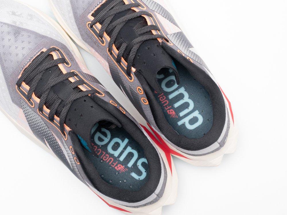 Кроссовки New Balance SC Elite v4