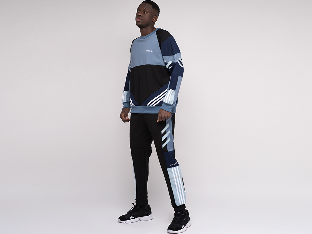 Спортивный костюм Adidas