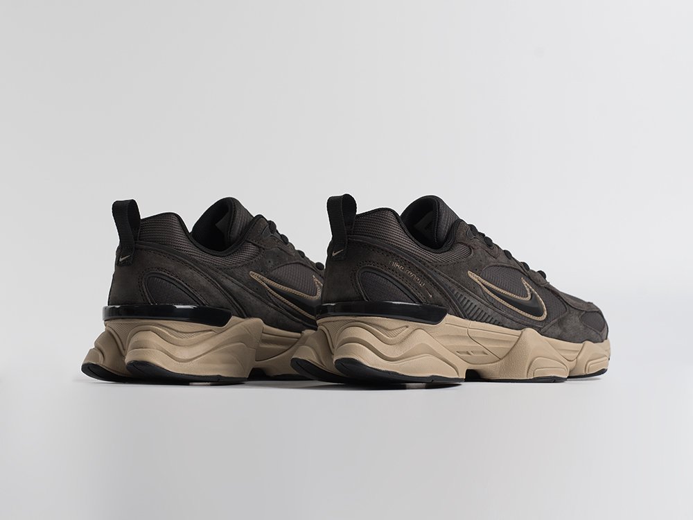 Кроссовки Nike