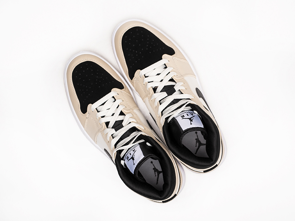 Кроссовки Nike Air Jordan 1 Mid