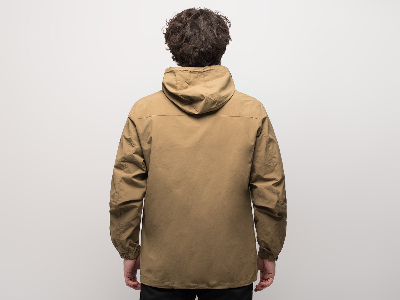 Ветровка Amazon