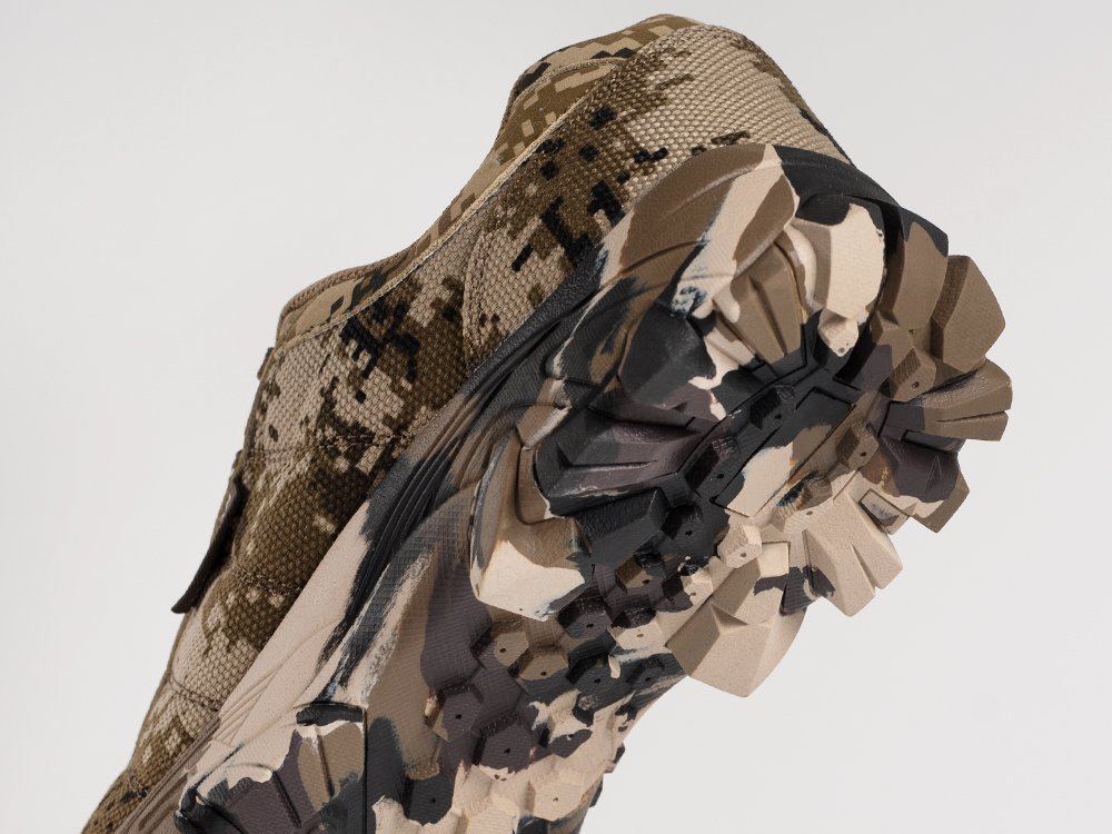 Кроссовки ONE