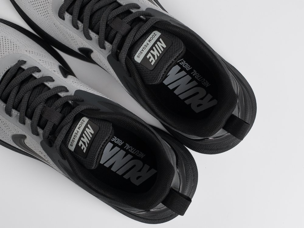 Кроссовки Nike