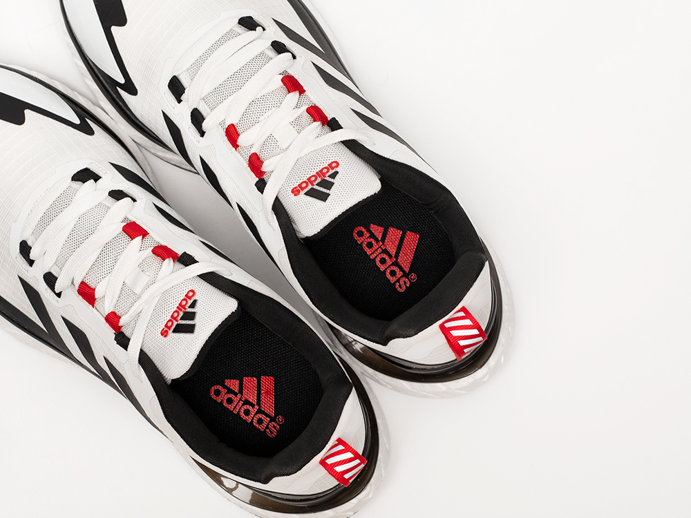 Кроссовки Adidas