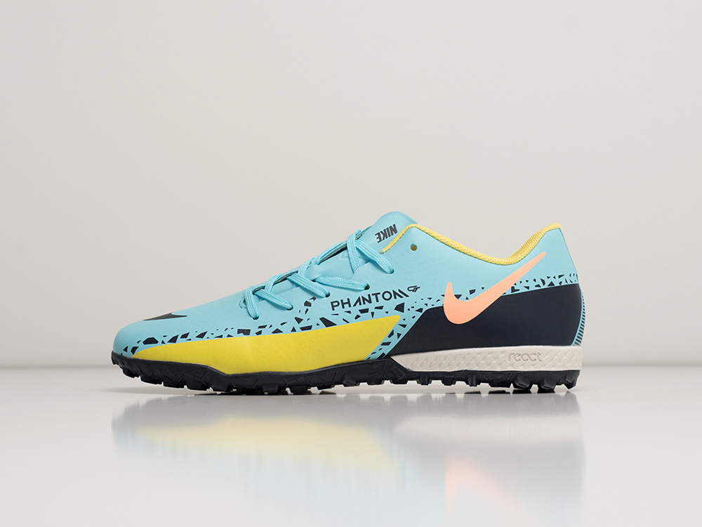 Футбольная обувь Nike Phantom GT2 Club TF