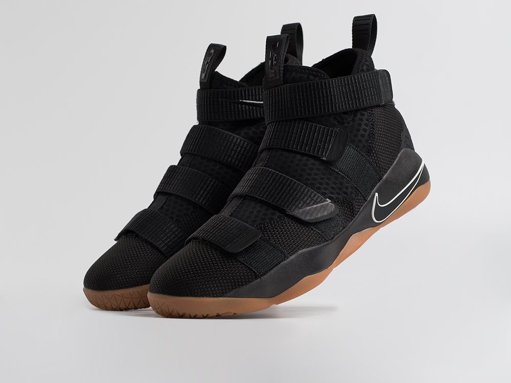 Кроссовки Nike Lebron Soldier 11