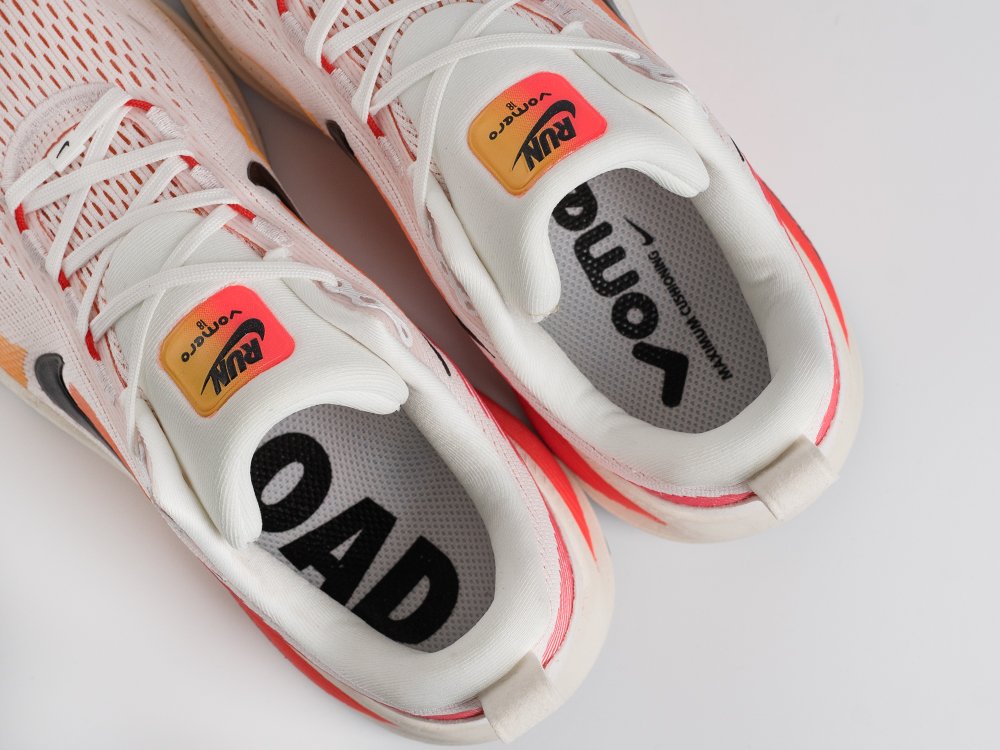 Кроссовки Nike Vomero 18