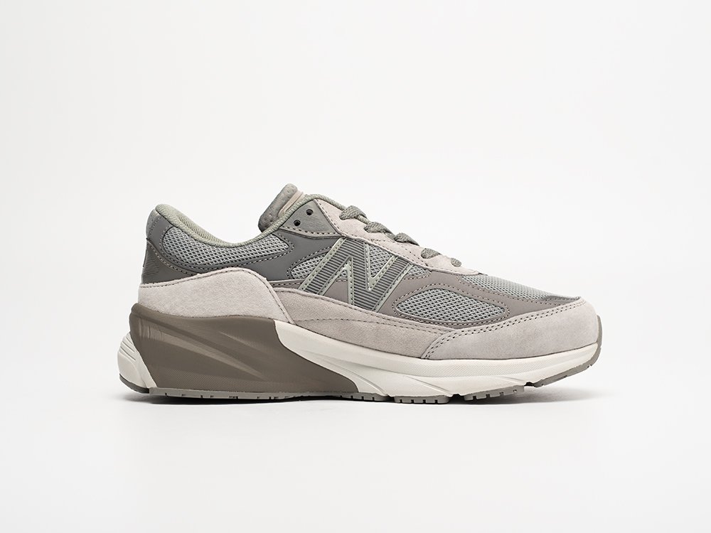 Кроссовки New Balance 990 v6