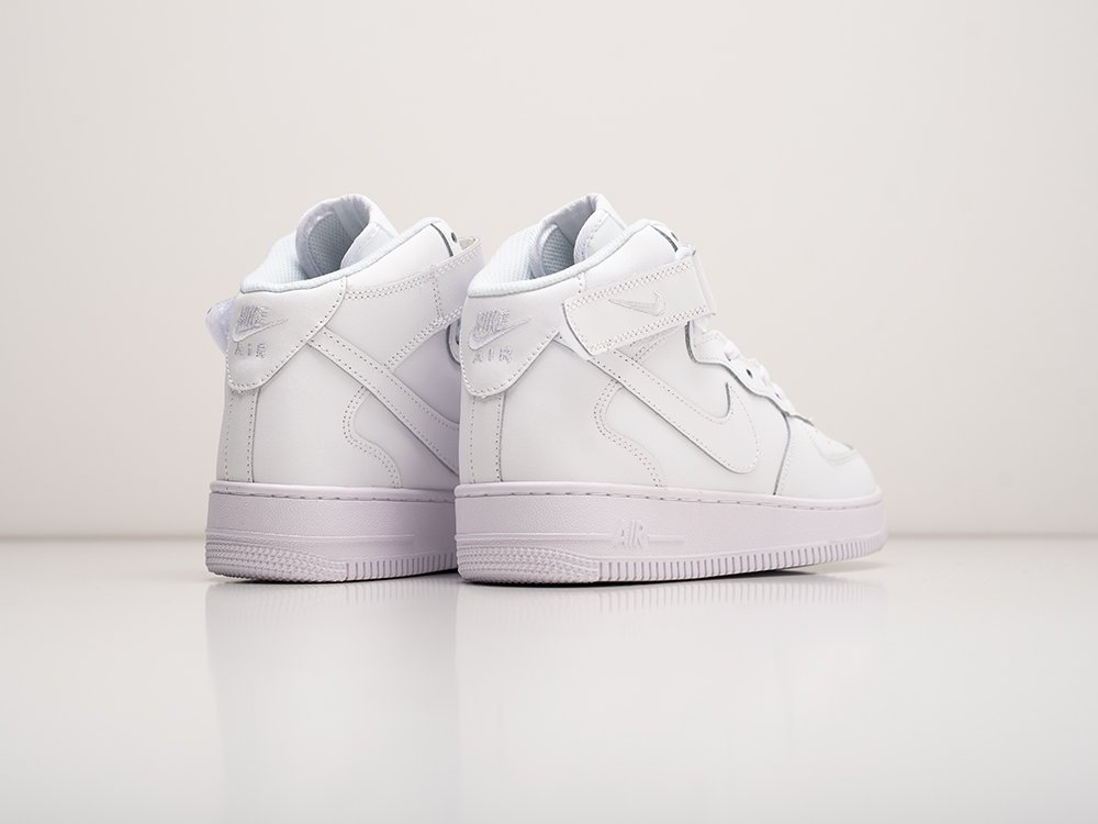 Кроссовки Nike Air Force 1 Mid