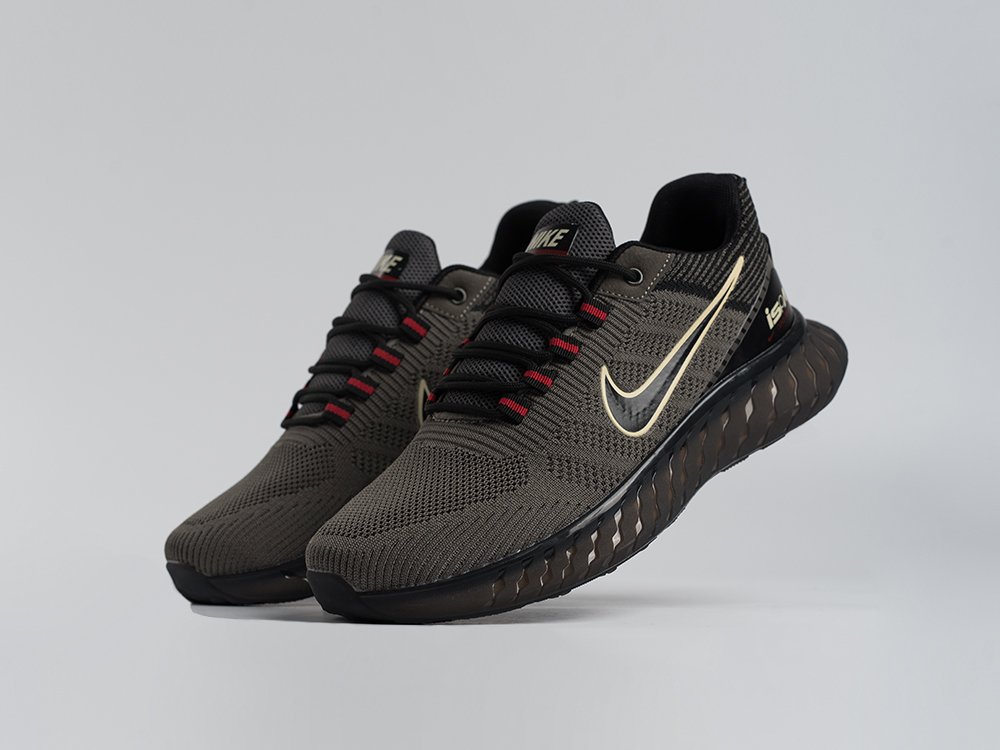 Кроссовки Nike