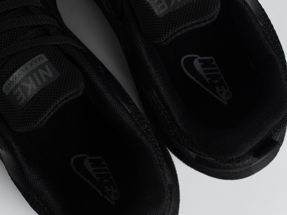 Кроссовки Nike