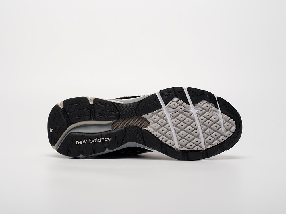 Кроссовки New Balance 990 v3