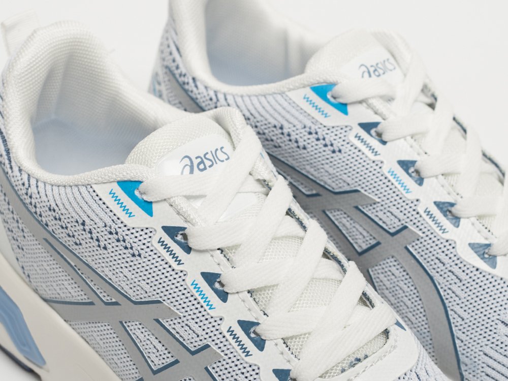 Кроссовки Asics