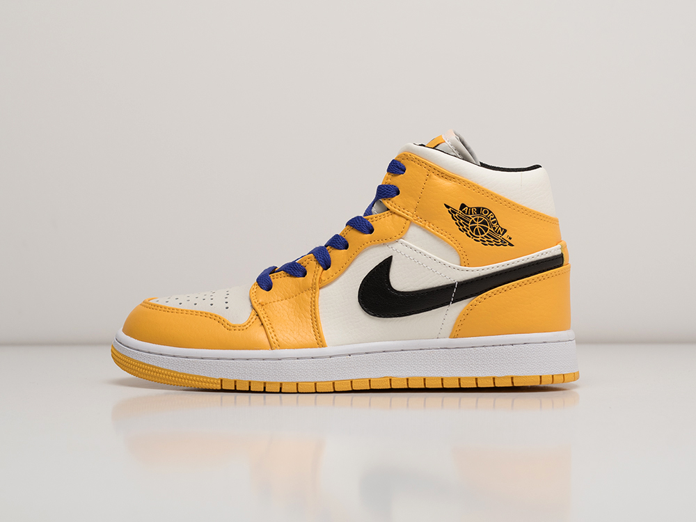 Кроссовки Nike Air Jordan 1 Mid