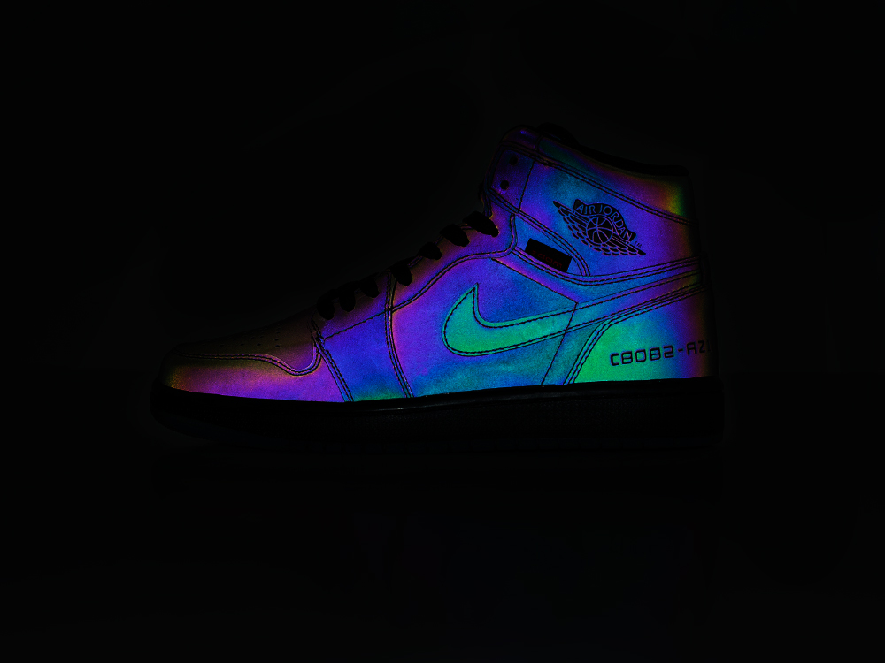 Кроссовки Nike Air Jordan 1 Mid