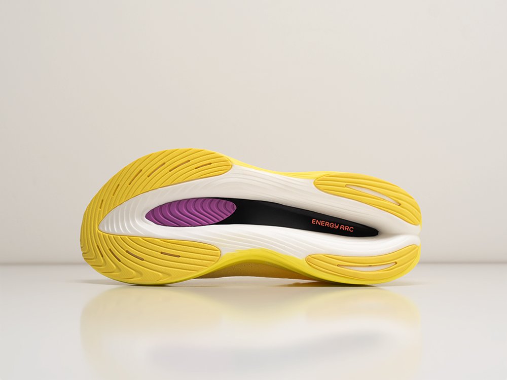 Кроссовки New Balance FuelCell SC Elite v3