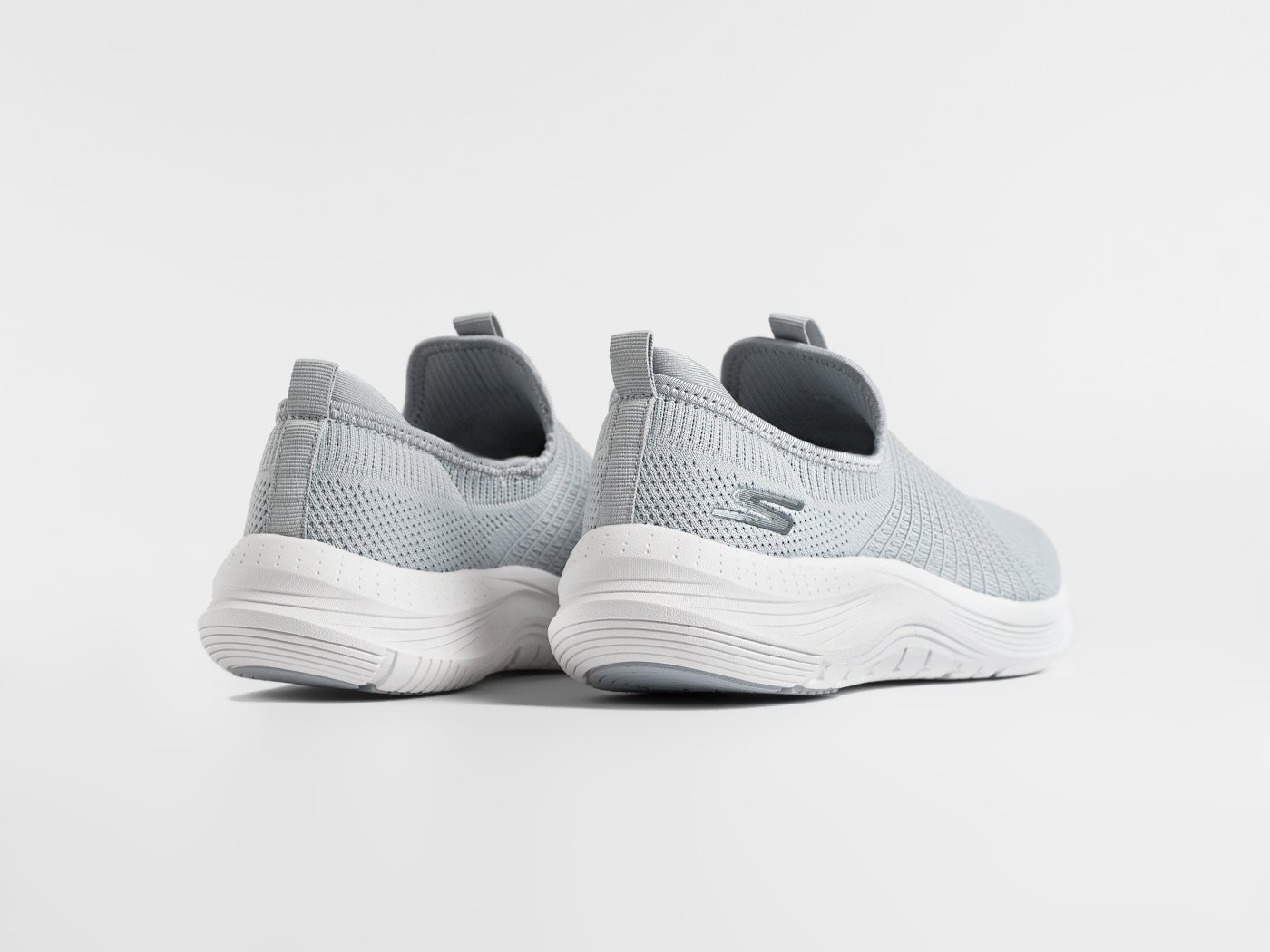 Кроссовки Skechers