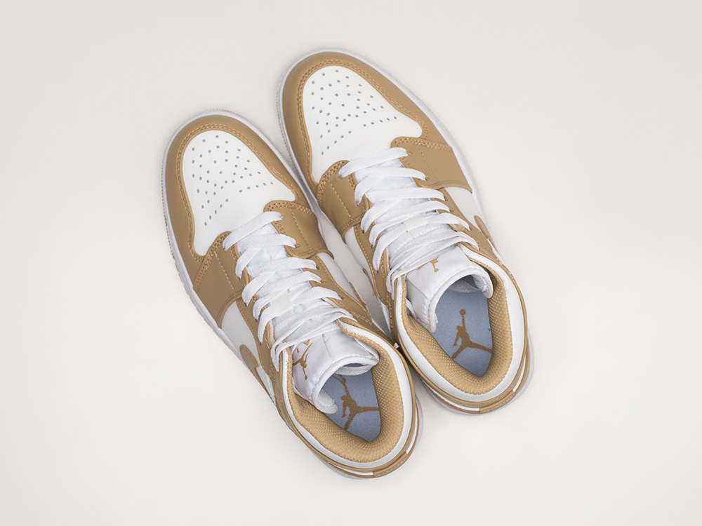 Кроссовки Nike Air Jordan 1 Mid