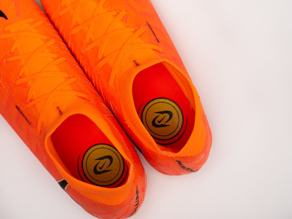 Футбольная обувь Nike Phantom Luna Elite FG