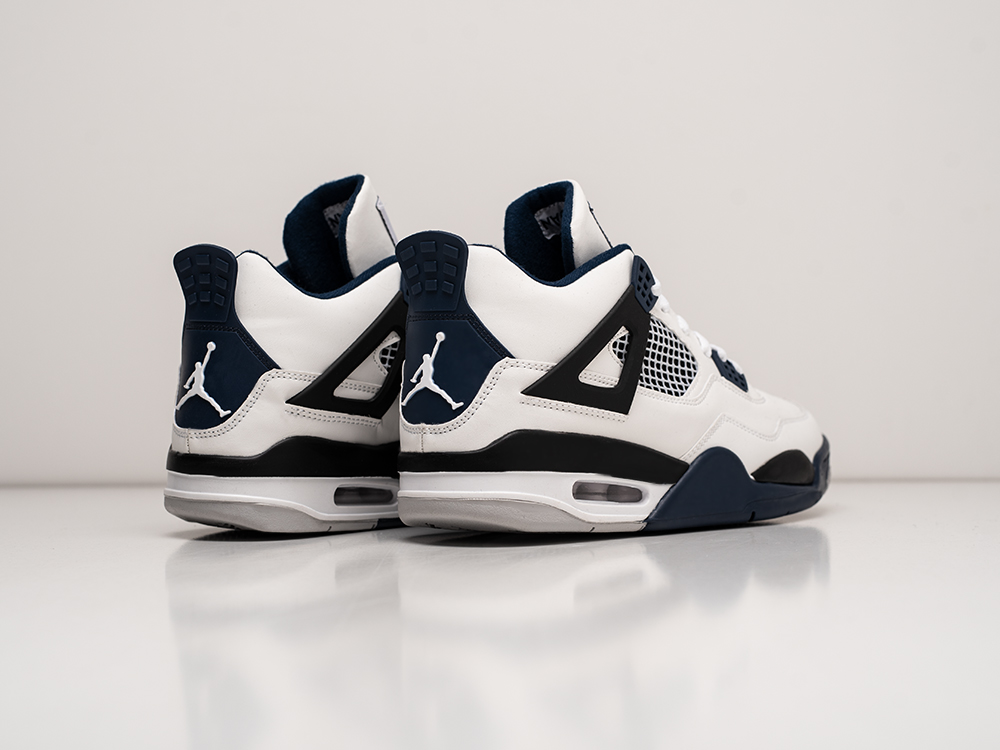 Кроссовки Nike Air Jordan 4 Retro