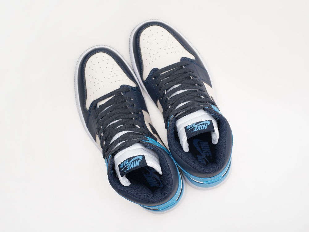 Кроссовки Nike Air Jordan 1 High