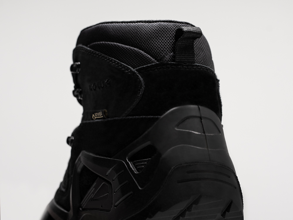 Ботинки LOWA Zephyr GTX