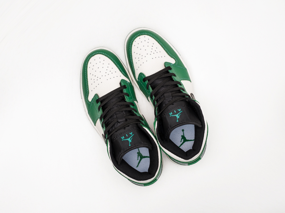 Кроссовки Nike Air Jordan 1 Mid