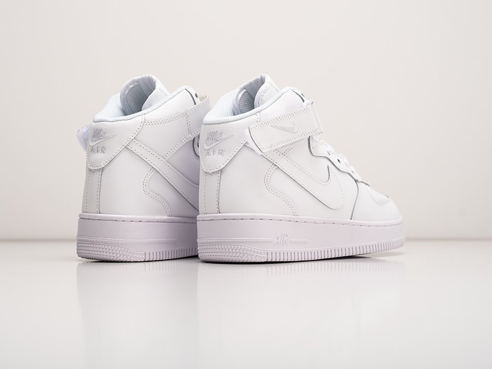 Кроссовки Nike Air Force 1 Mid
