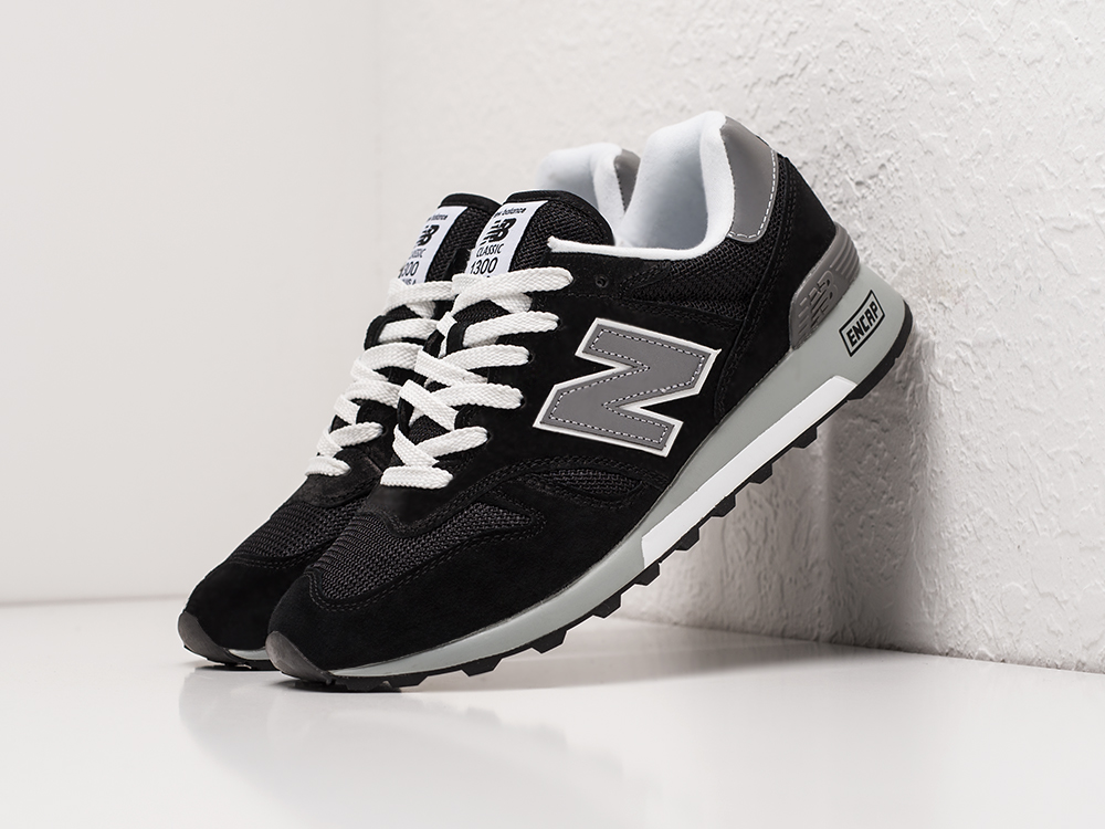 Кроссовки New Balance 1300