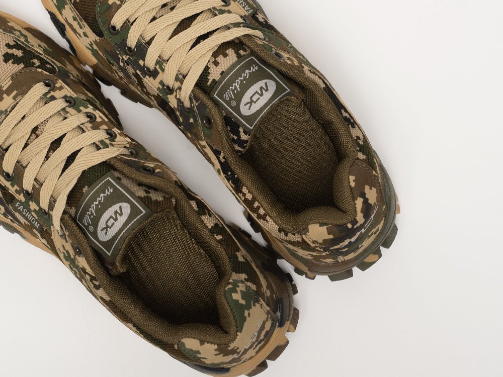 Кроссовки ONE