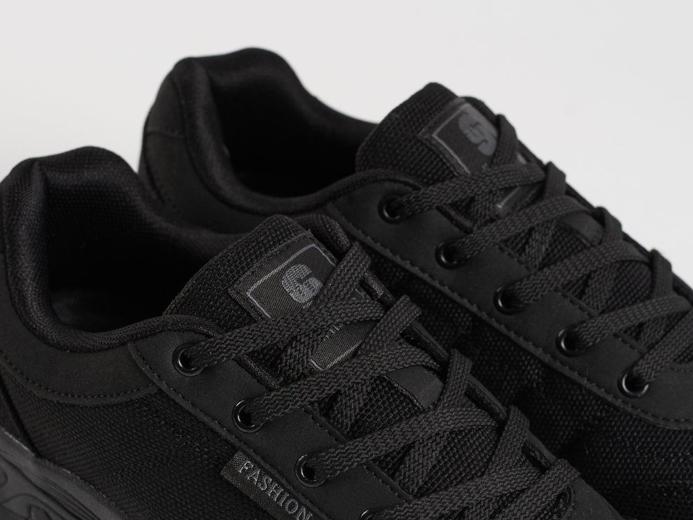 Кроссовки ONE