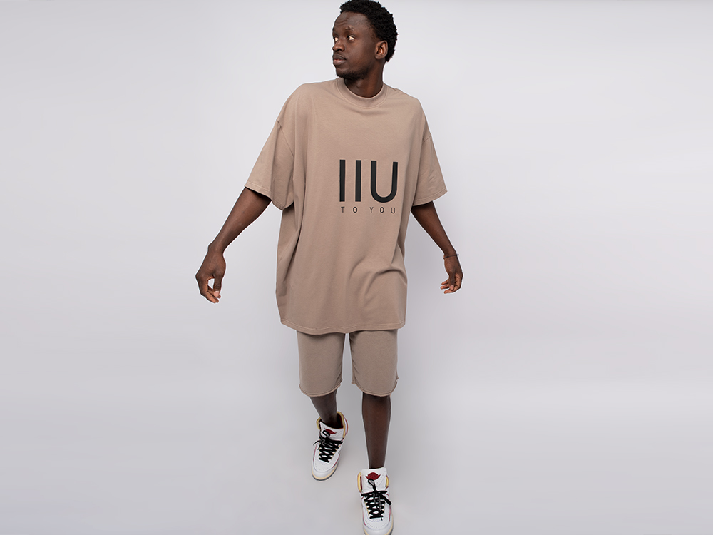 Футболка TO YOU