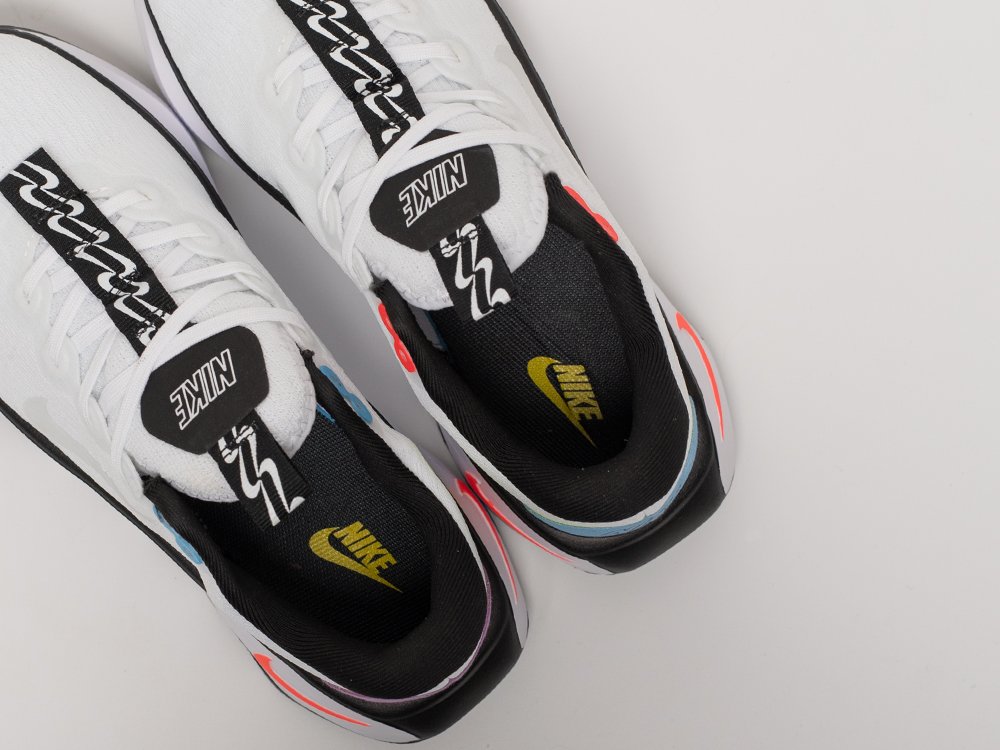 Кроссовки Nike Motiva