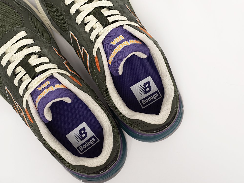 Кроссовки New Balance 990 v3