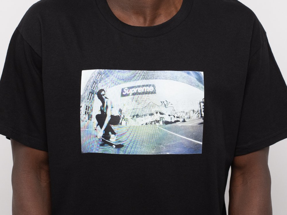 Футболка Supreme