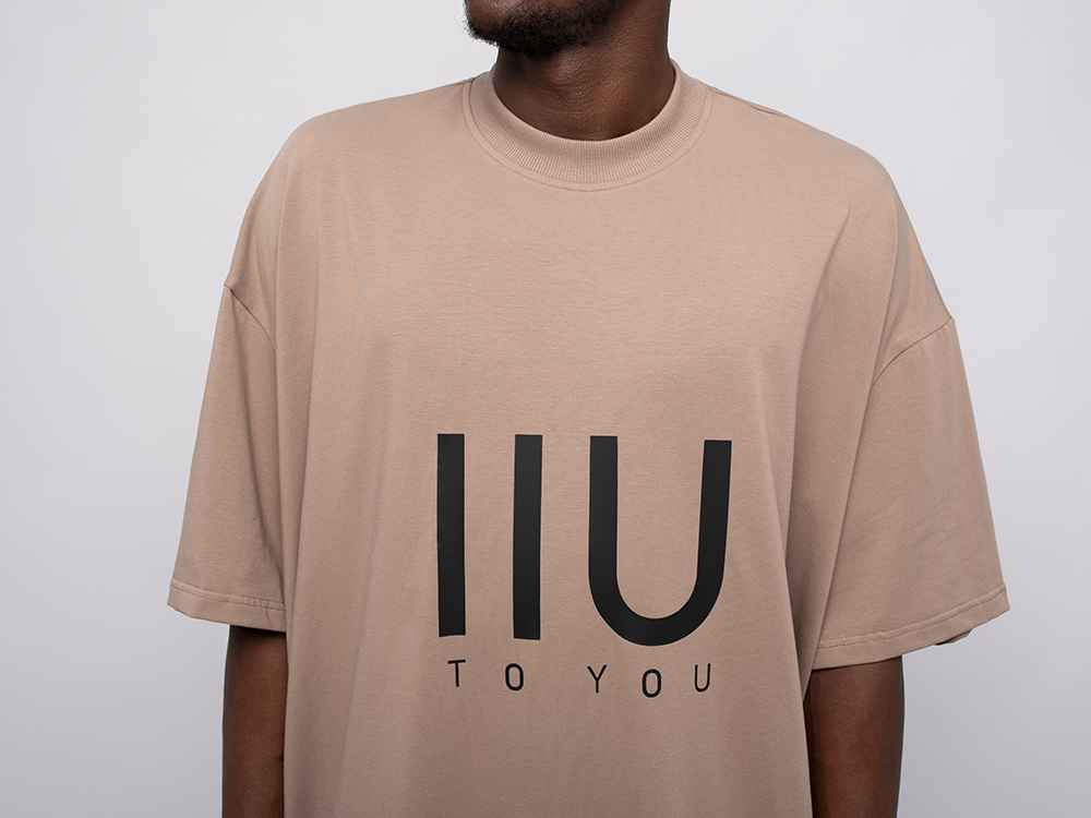 Футболка TO YOU