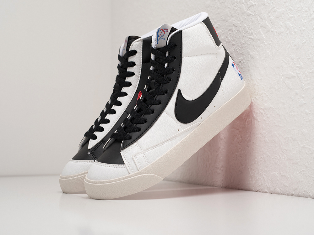 Кроссовки Nike Blazer Mid 77
