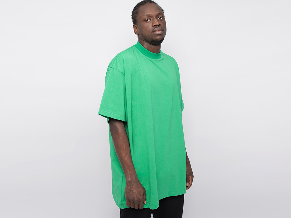 Футболка TO YOU