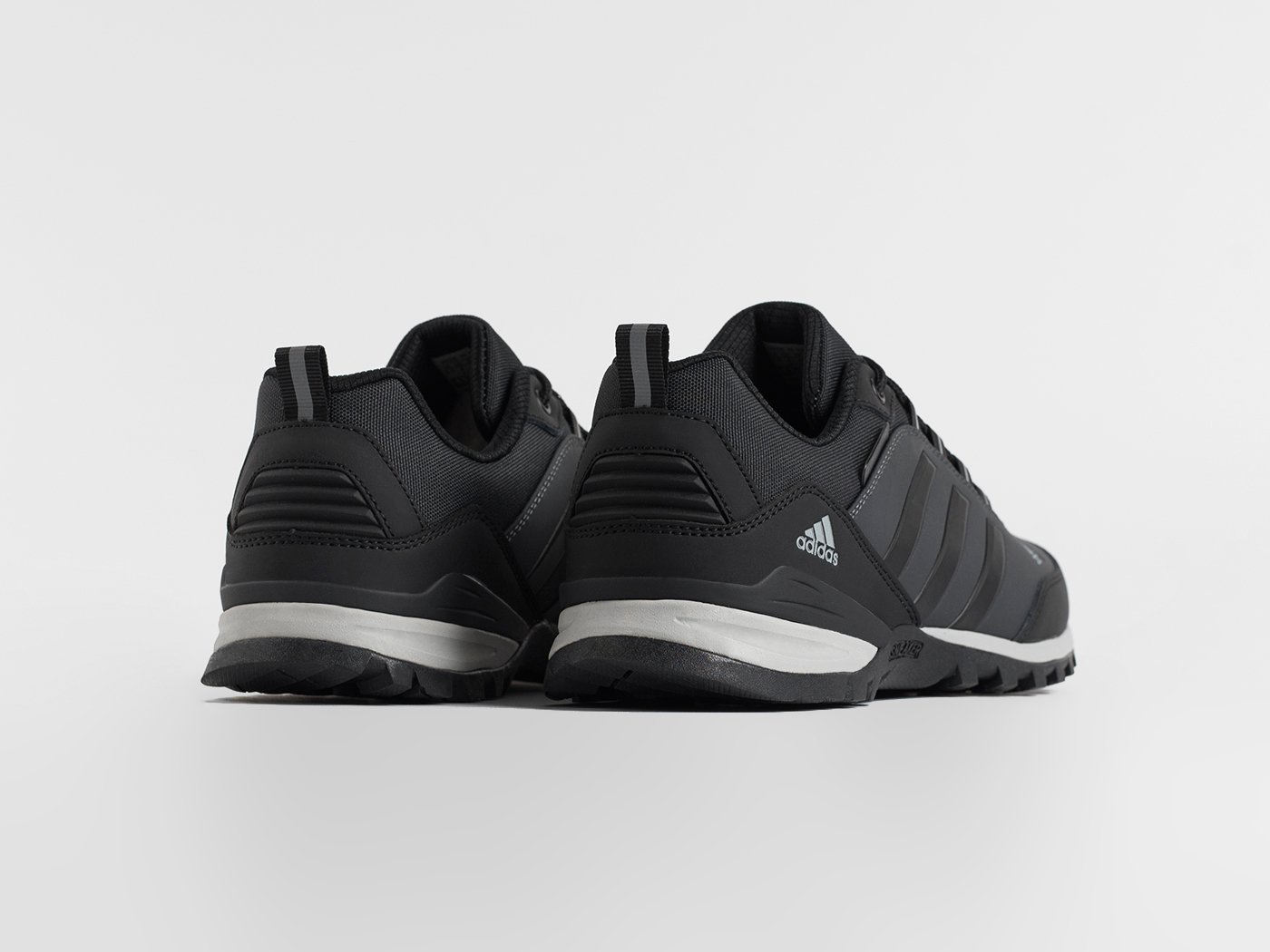 Кроссовки Adidas Climaproof