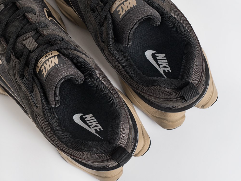 Кроссовки Nike