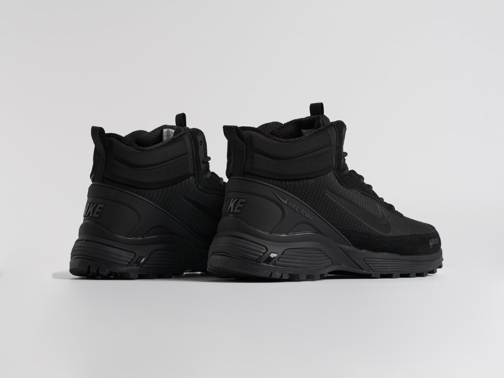 Зимние кроссовки Nike Rivah