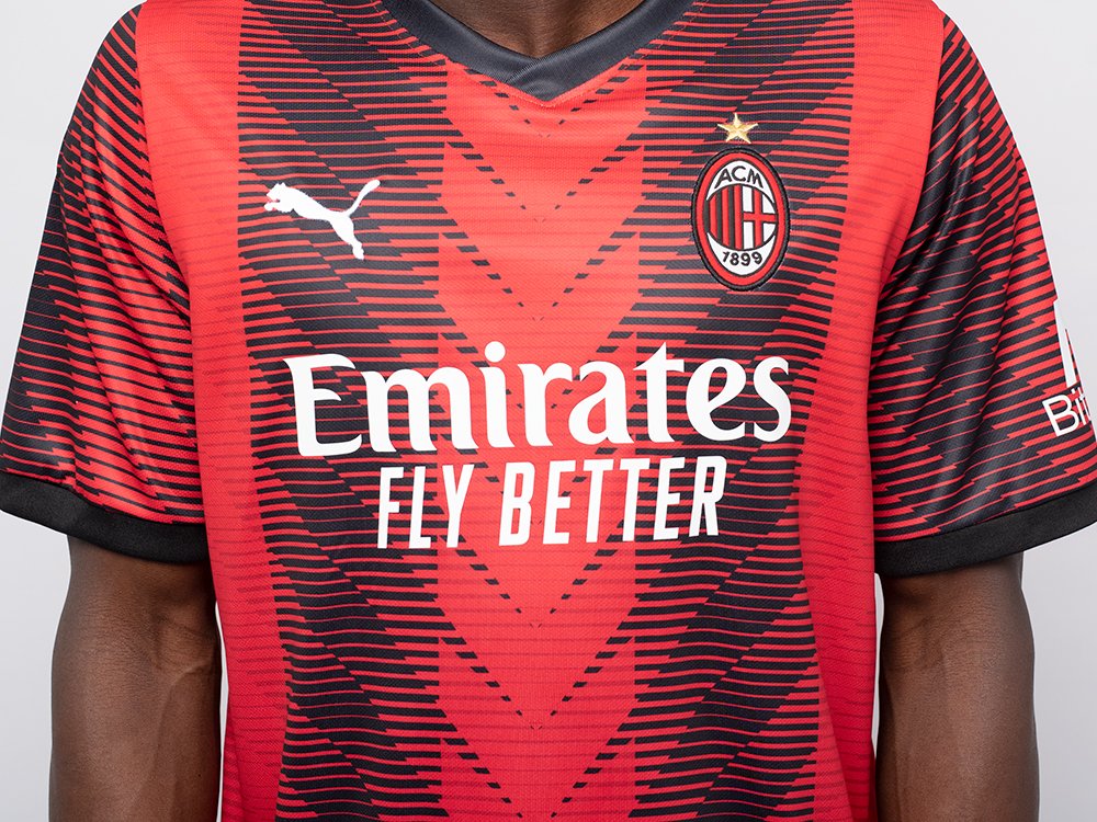 Футбольная форма Puma AC Milan