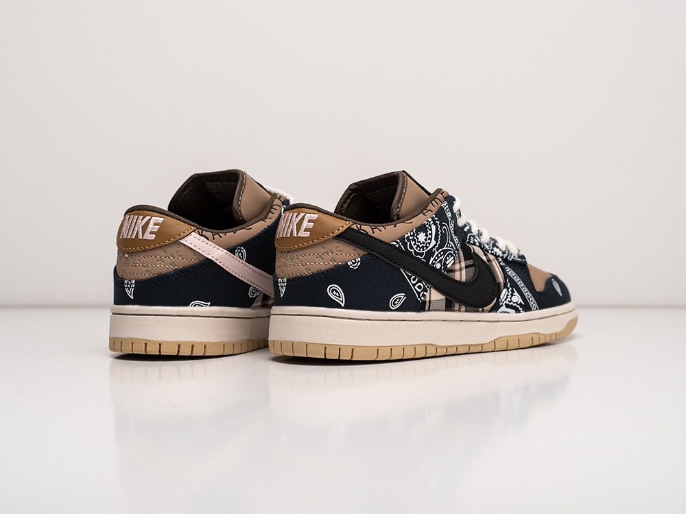Кроссовки Nike SB Dunk Low  x Travis Scott
