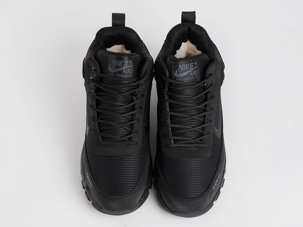 Зимние кроссовки Nike Rivah Mid