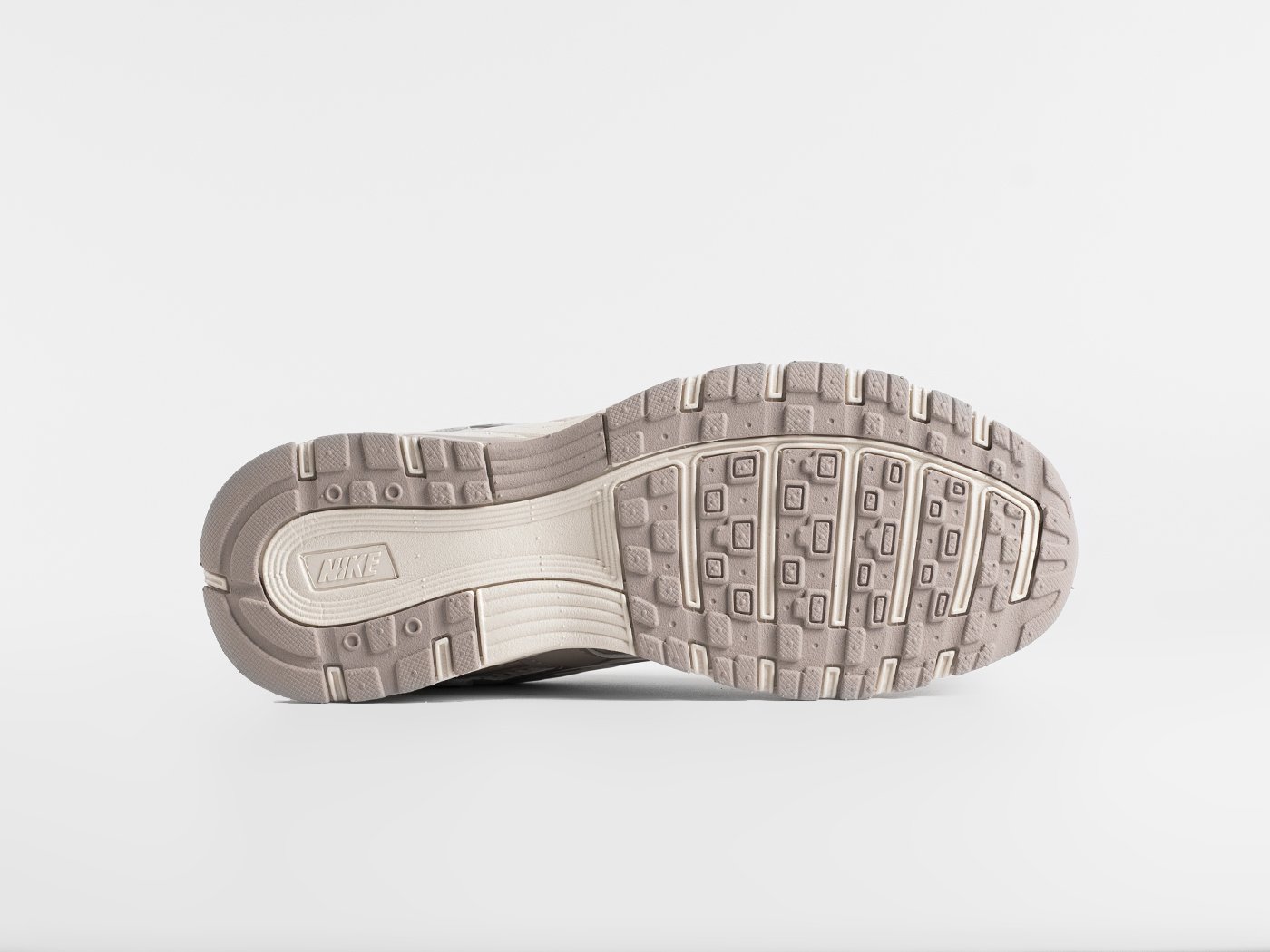 Кроссовки Nike V2K Run