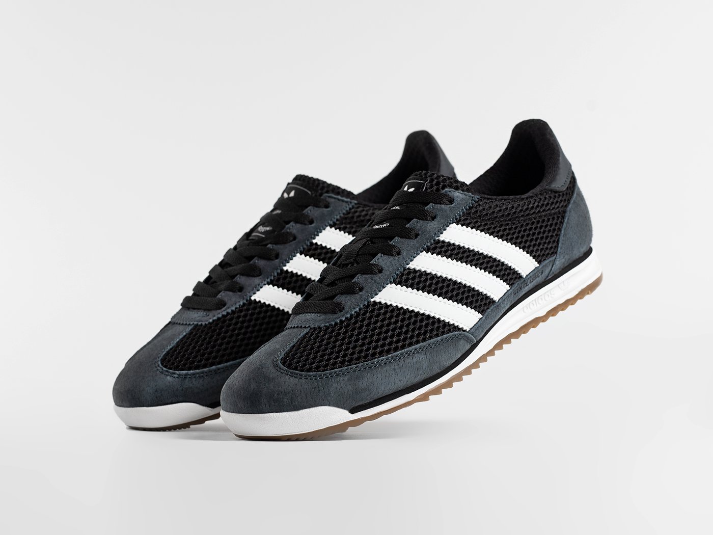 Кроссовки Wales Bonner X Adidas SL 76