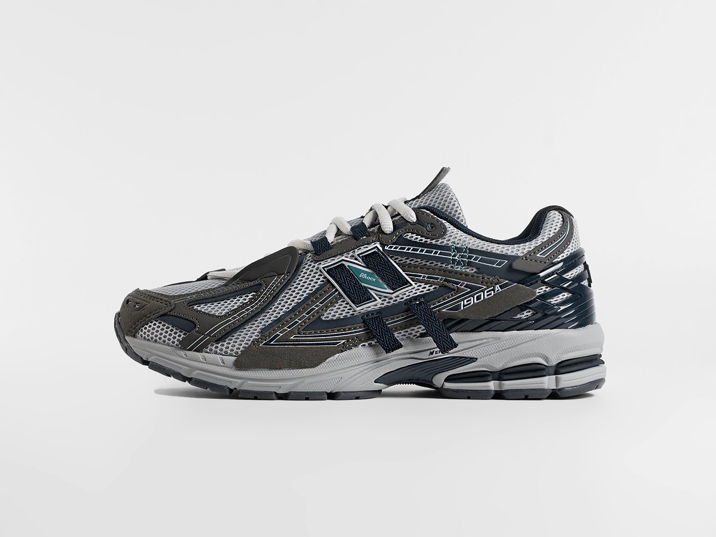 Кроссовки New Balance 1906A